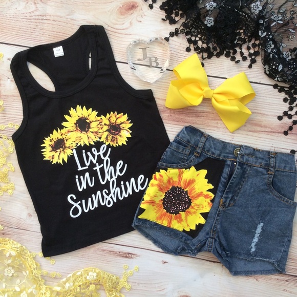 Other - Girls LIVE IN THE SUNSHINE 3pc Outfit